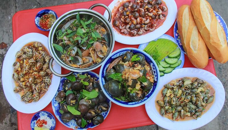 Ốc hút cay Hà Nội